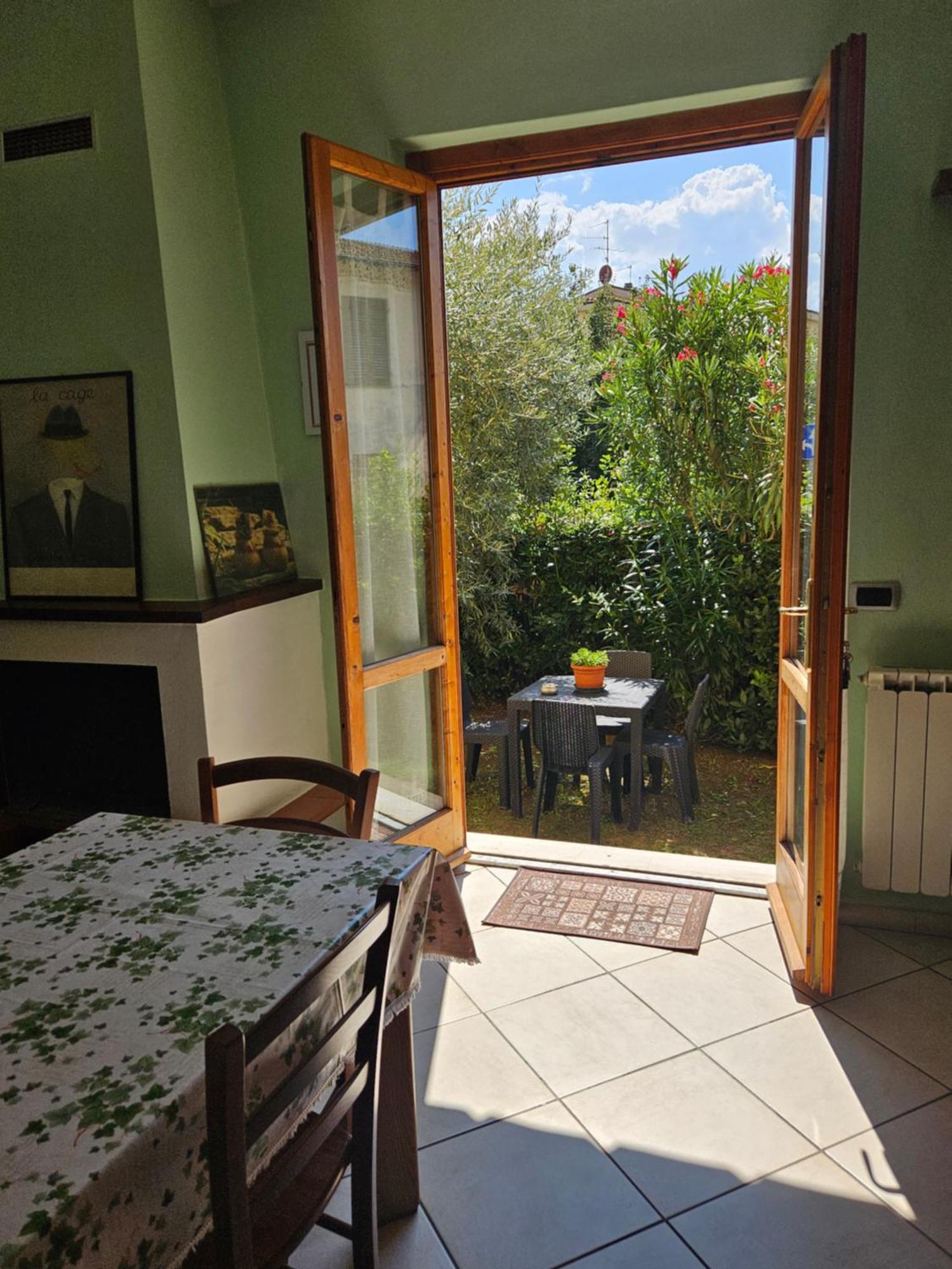 Le Siepi Apartment Reggello Bagian luar foto